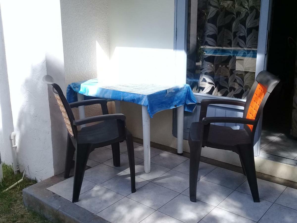Escale Vacances Flic en Flac Bagian luar foto